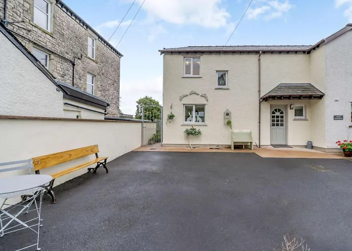 2 Bed In Oc-85284 * Grange-over-Sands